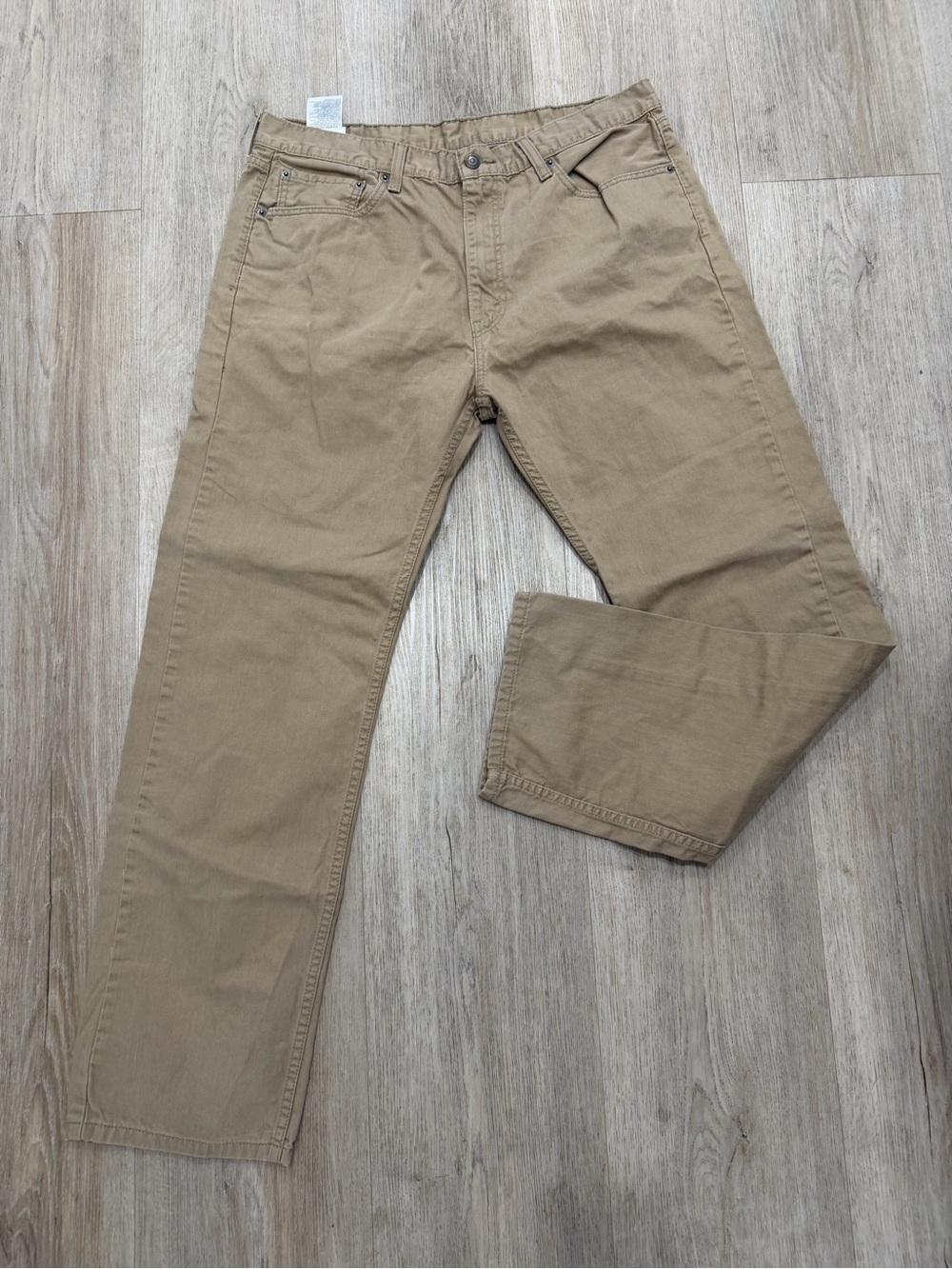 Levi's Straight Men’s Jeans in Khaki
